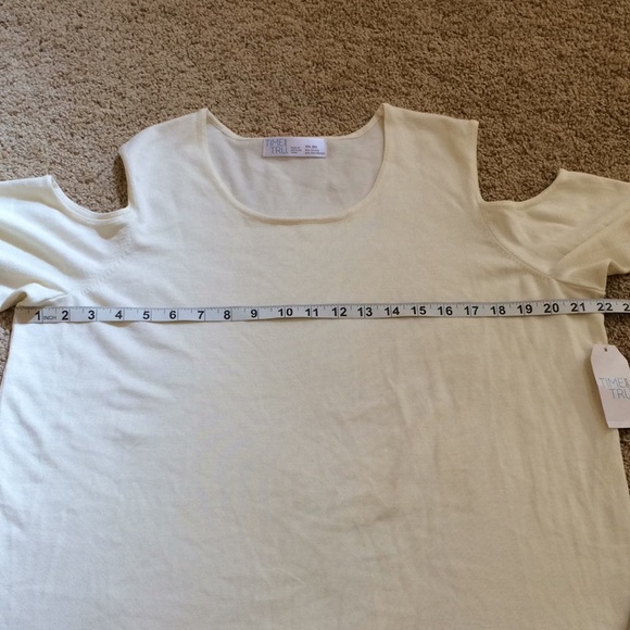 New! Time and Tru XXL ivory cold shoulder sweater - Picture 6 of 7